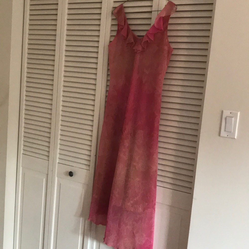 Huis Clos pink dress